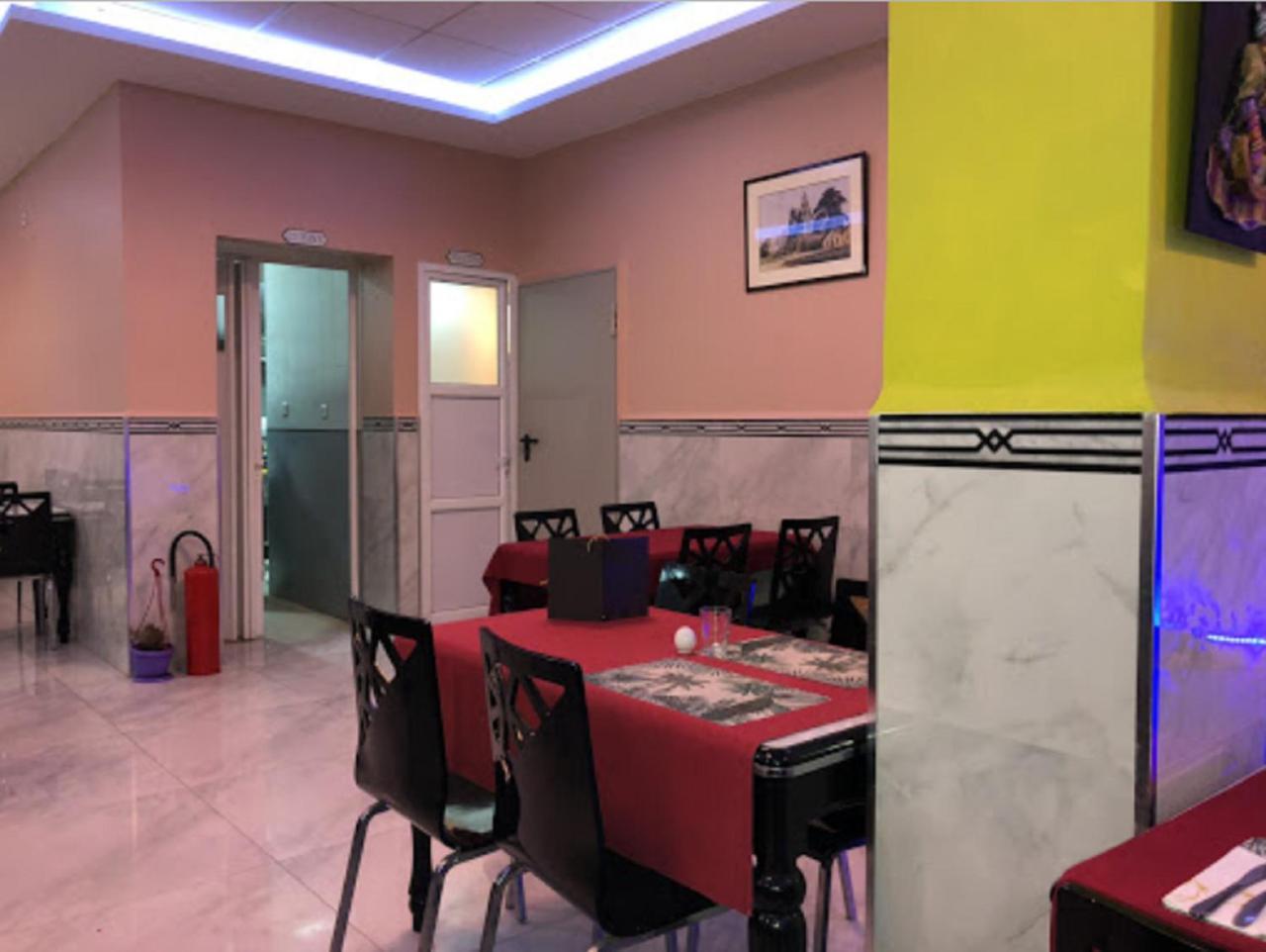 Готель Le Palais Familial Algiers Екстер'єр фото